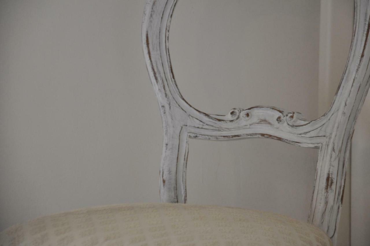 New Romantic Suite Cagliari Bagian luar foto