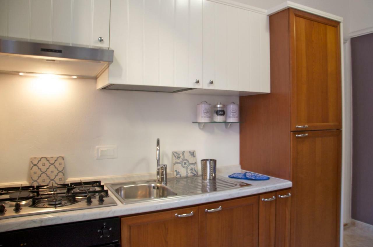 New Romantic Suite Cagliari Bagian luar foto