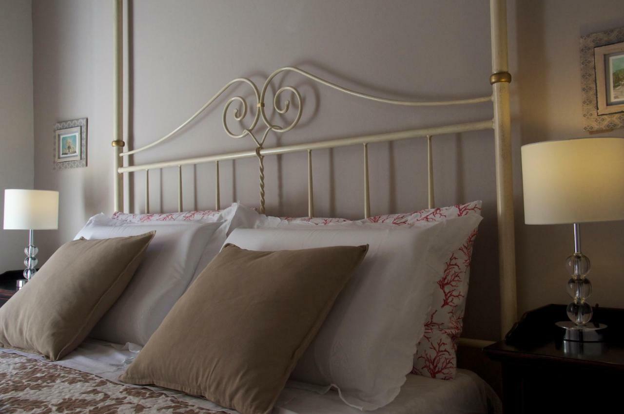 New Romantic Suite Cagliari Bagian luar foto