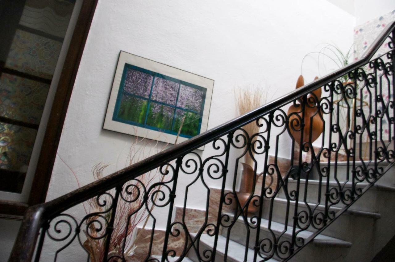 New Romantic Suite Cagliari Bagian luar foto
