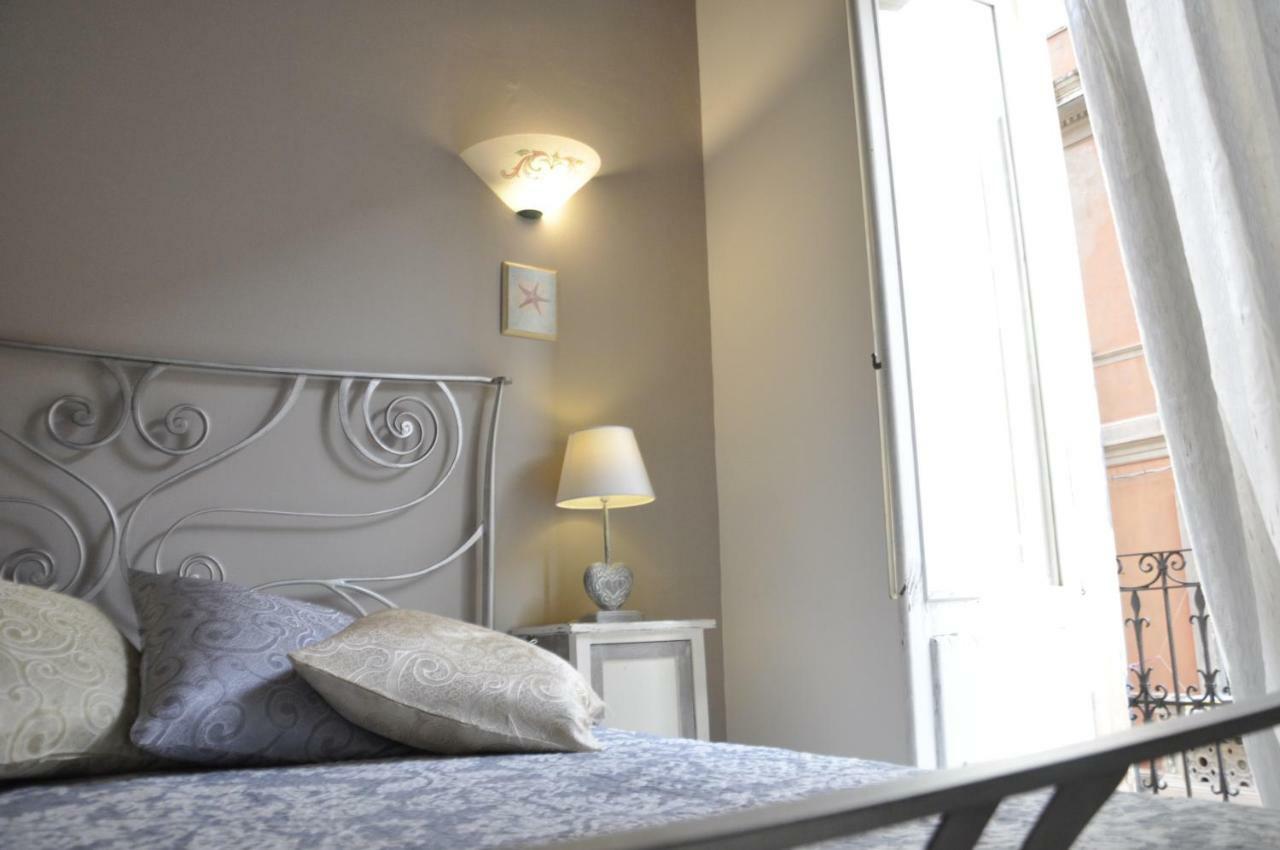 New Romantic Suite Cagliari Bagian luar foto